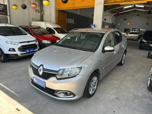 2015 Renault Logan Expression