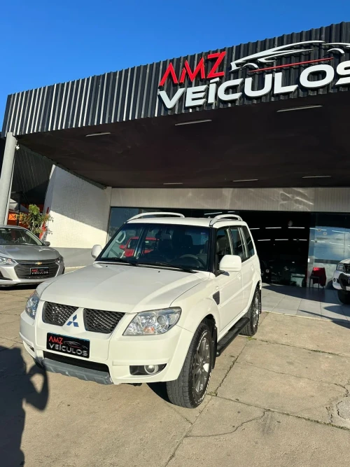 2013 Mitsubishi Pajero TR4 4X2 140CV