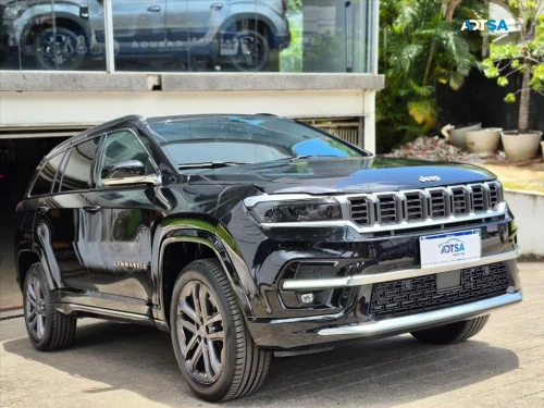 2025 Jeep Commander Hurricane 4 Turbo Overland AT9