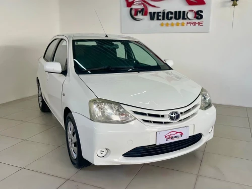 2013 Toyota Etios XS