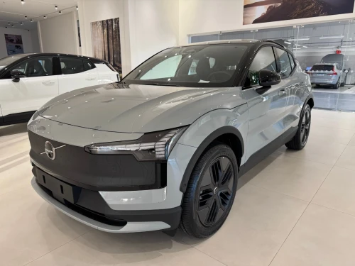 2026 Volvo EX30 Cross Country
