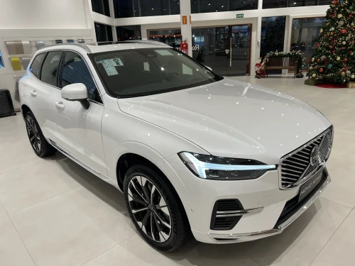 2026 Volvo XC60 T8 PHEV Ultra AWD Geartronic