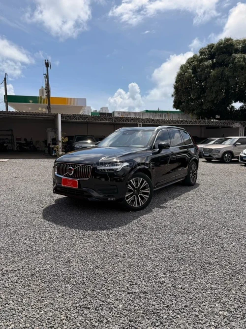 2020 Volvo XC90 T6 Momentum AWD Geartronic