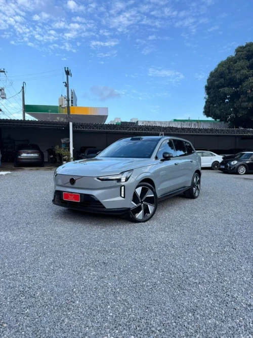 2025 Volvo EX90 P8 Recharge TWIN Electric Performance Ultra AWD