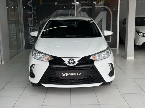 2025 Toyota Yaris Sedan XL Multidrive