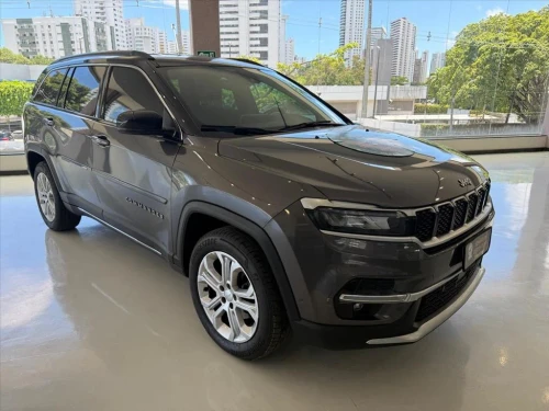 2025 Jeep Commander T270 Turbo Longitude AT6