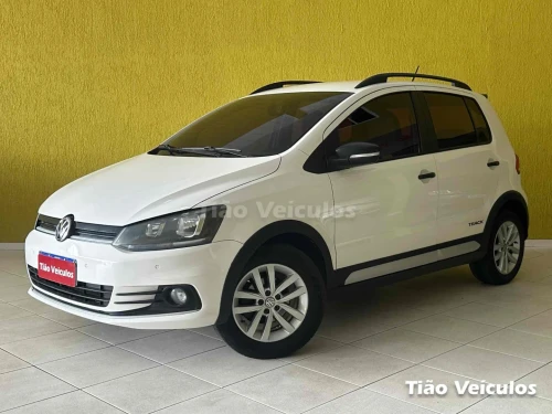 2017 Volkswagen Fox MPI Track