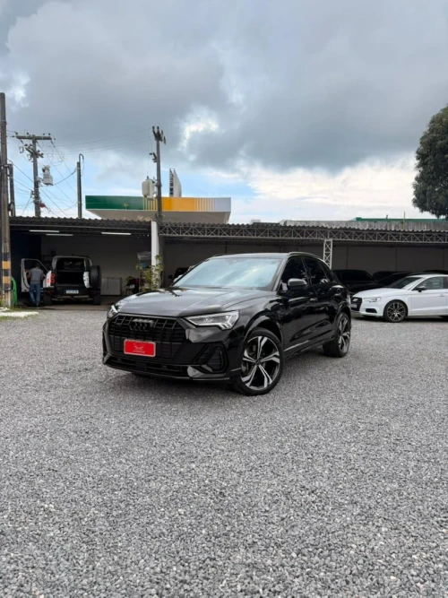 2024 Audi Q3 40 TFSI Performance Black Quattro
