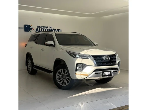 2021 Toyota Hilux SW4 D-4D Turbo SRX 7L 4X4