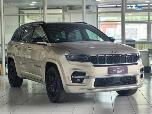 2025 Jeep Commander T270 Turbo Overland AT6