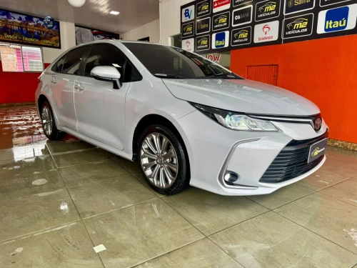 2023 Toyota Corolla VVT-I Hybrid Altis
